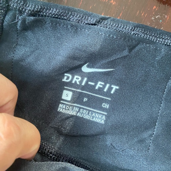 Nike leggings - Picture 9 of 10